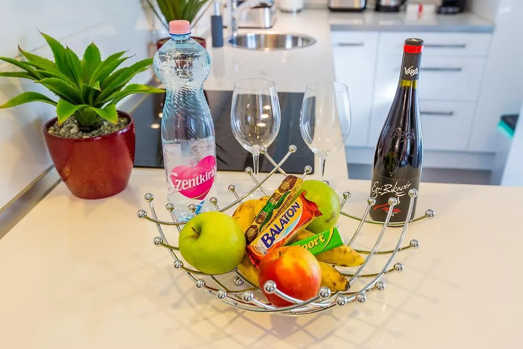 Vorosmarty Square Luxury Apartment Βουδαπέστη Ουγγαρία