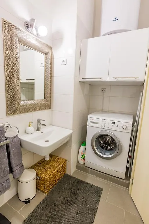 Vorosmarty Square Luxury Apartment Budapest